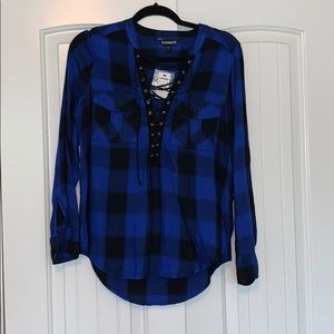 Woman’s Express Lace Up Shirt